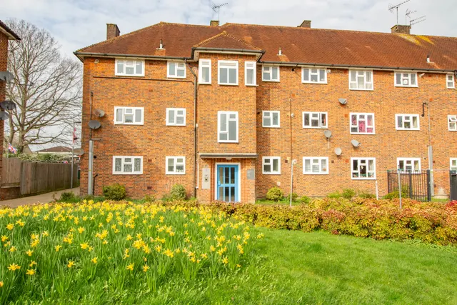 Otley Way, Watford, WD19, photo 1