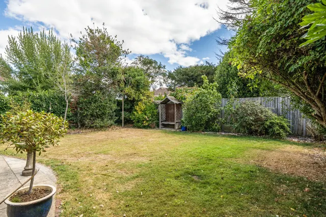Photo 2 — Silverston Avenue, Bognor Regis, PO21