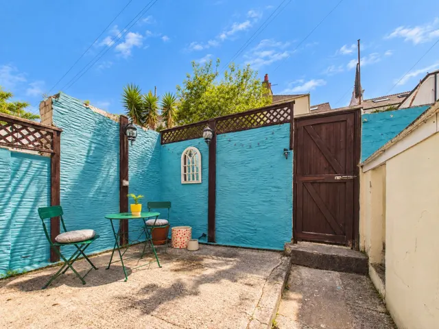 Photo 2 — Onslow Road, Peverell, Plymouth