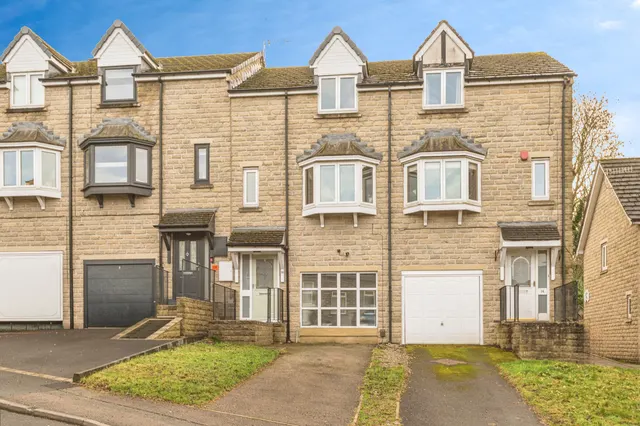Causeway Side, Huddersfield, HD7, photo 1
