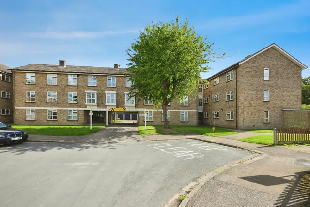 Harrington Court, Hertford Heath, Hertford, photo 1