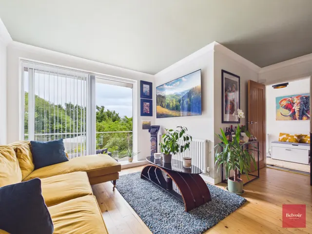 Photo 2 — Highcliffe Court, Langland, Swansea, SA3