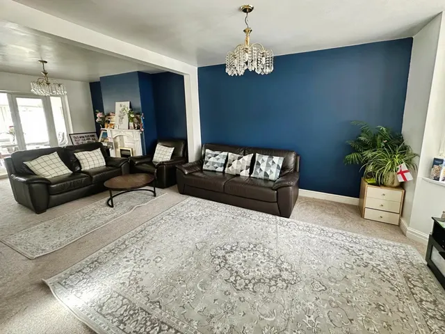 Bushbury Road, Wolverhampton, WV10, photo 2
