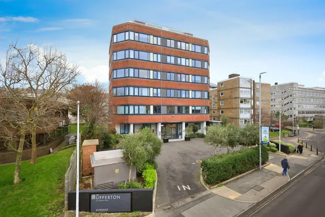 Upperton Road, Eastbourne, photo 1