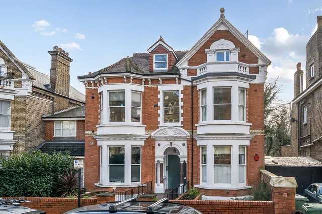 Photo 3 — Woodchurch Road, South Hampstead, London, NW6