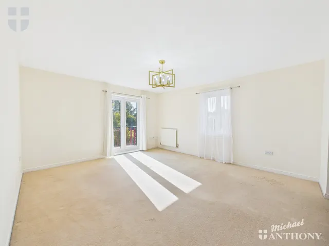 Coxhill Way, Aylesbury, HP21, photo 2