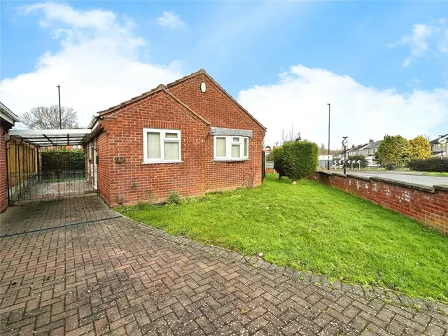 Parkville Highway, Holbrooks, Coventry, CV6, photo 1