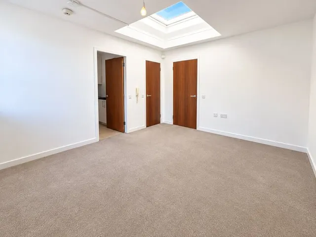 Guildhall Street, Dunfermline, KY12, photo 3