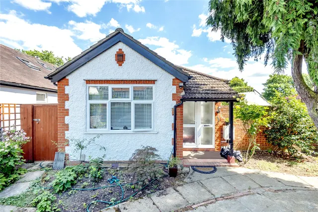 Photo 2 — Gloucester Road, Hampton, TW12 2UH