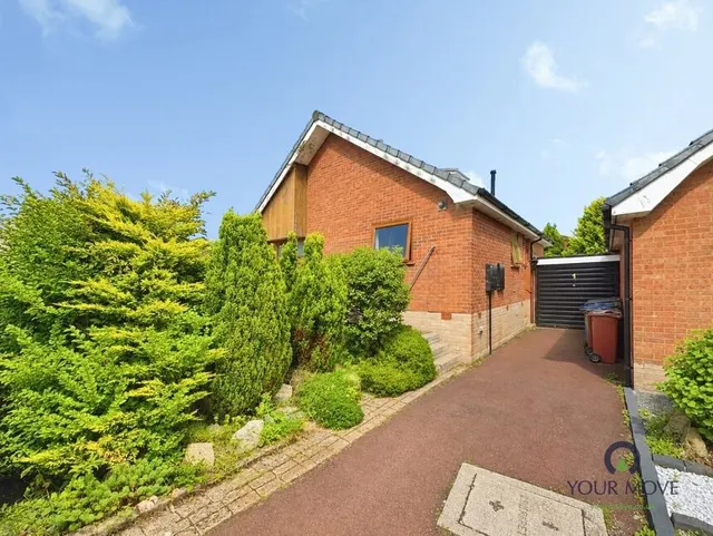 Photo 2 — Vicarage Drive, Darwen, Lancashire, BB3