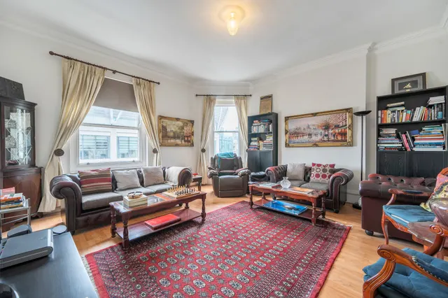 39 Evelyn Mansions, Carlisle Place, London, photo 1