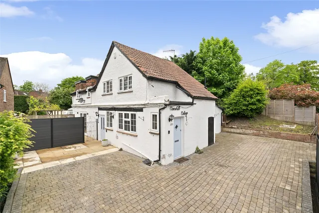 Brooklands Road, Weybridge, Surrey, KT13, photo 1