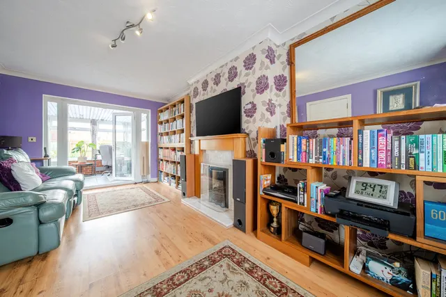 Photo 2 — Newacres Road, SE28