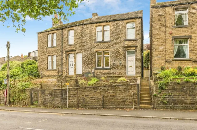 Meltham Road, Netherton, HD4, photo 1