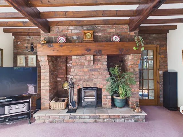 Camerton Hall Lane, Camerton, HU12, photo 2