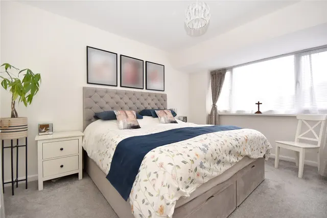 Lowther Grove, Garforth, LS25, photo 3