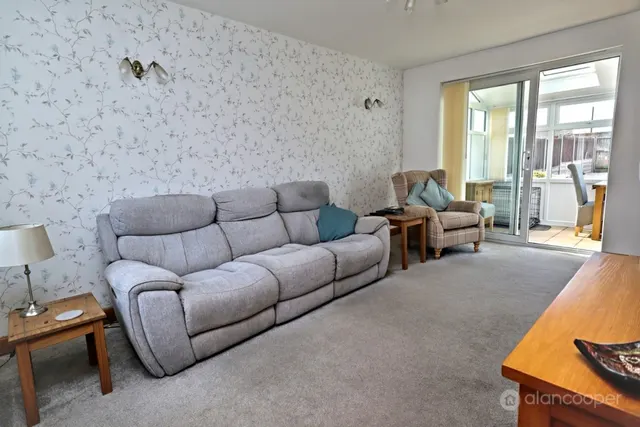 Oldbury Road, Hartshill, CV10, photo 2
