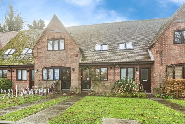 Haywood Court, Reading, RG1, photo 1