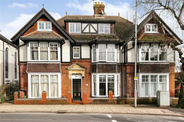 City Road, Winchester, SO23, photo 1