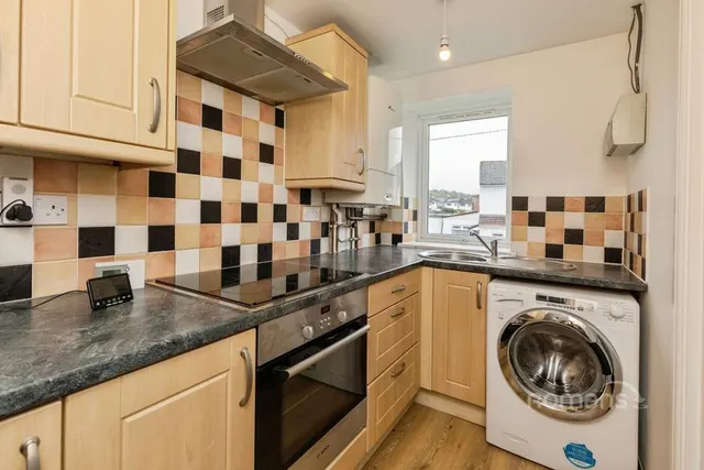 Blackthorn Road, Bristol, BS13, photo 2