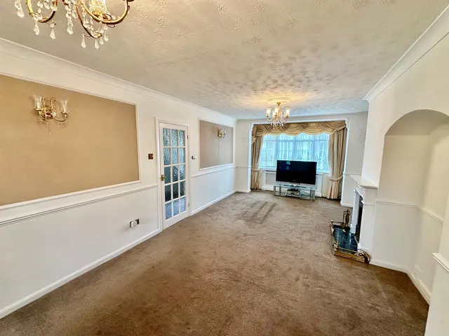 Brewood Road, Dagenham, RM8, photo 2
