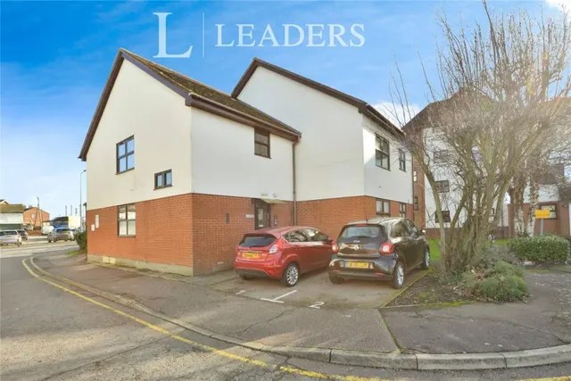 Hamilton Court, Templemead, CM8, photo 1