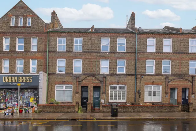 Photo 2 — Garratt Lane, London, SW18