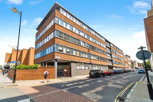 Ogle Road, Southampton, SO14, photo 1
