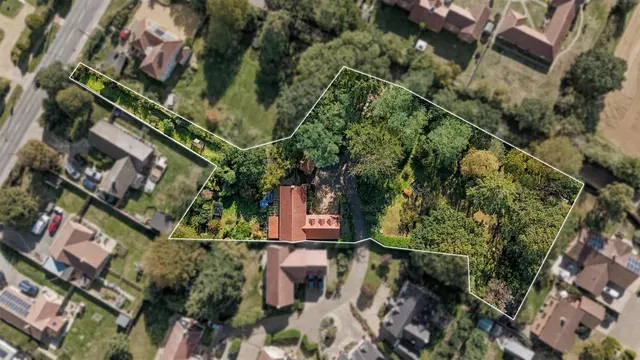 Badger Wood Lane, Aldringham, photo 3