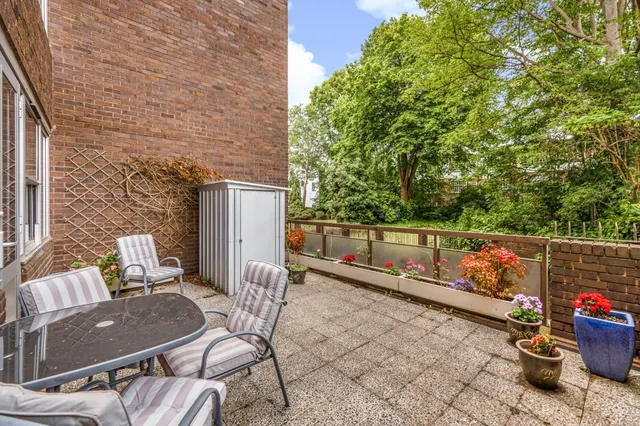 Belsize Grove, Belsize Park, NW3, photo 1