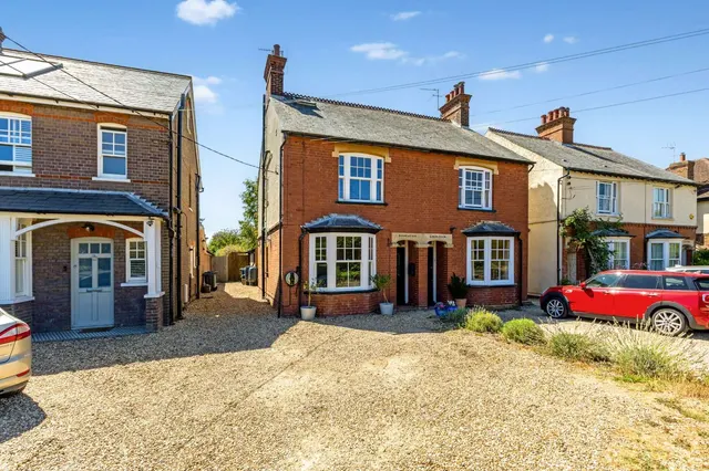 Weedon Hill, Hyde Heath, Amersham, Buckinghamshire, HP6 5RN, photo 1