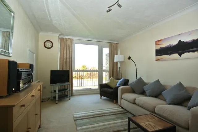 Photo 3 — Stanwell Road, Ashford, Surrey, TW15 3QQ