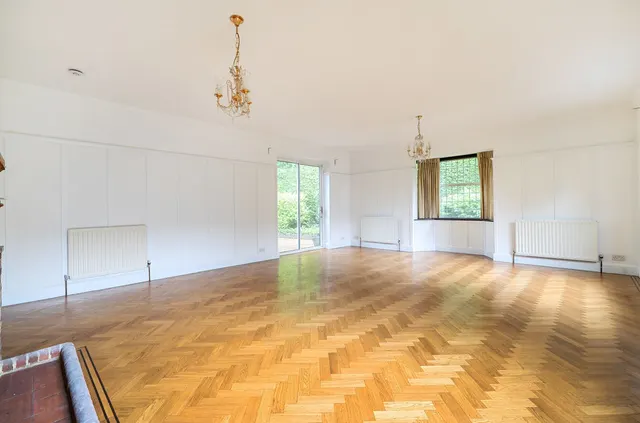 Photo 2 — Woodcote Lane, Purley CR8 3HB