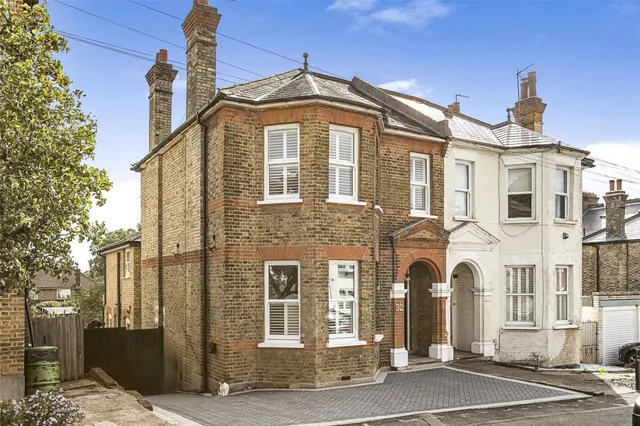 Hadley Road, Barnet, EN5 5QR, photo 1