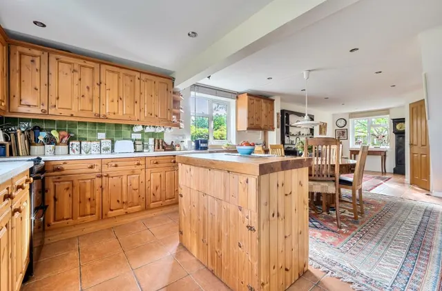 Station Road, Brize Norton, OX18, photo 2