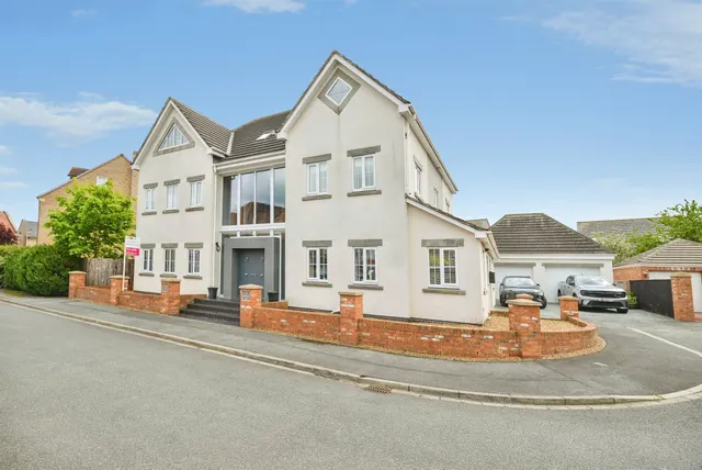 Brantingham Drive, Ingleby Barwick, Stockton-On-Tees, photo 1