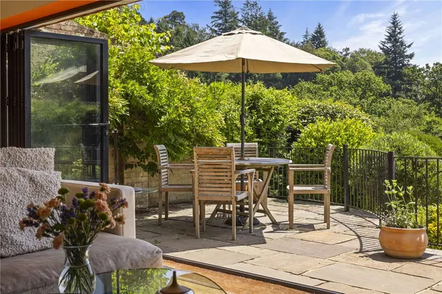 Coldharbour, RH5, photo 3