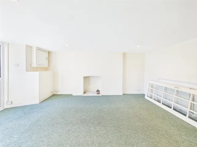 Bristol Road Lower, Weston-super-Mare, BS23, photo 2