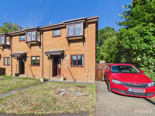 Llys Daniel Owen Denbigh Road, Mold, CH7, photo 1