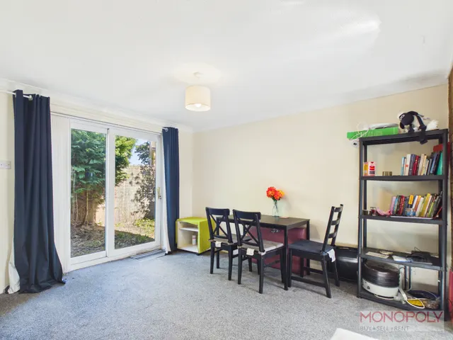 Llys Daniel Owen Denbigh Road, Mold, CH7, photo 2
