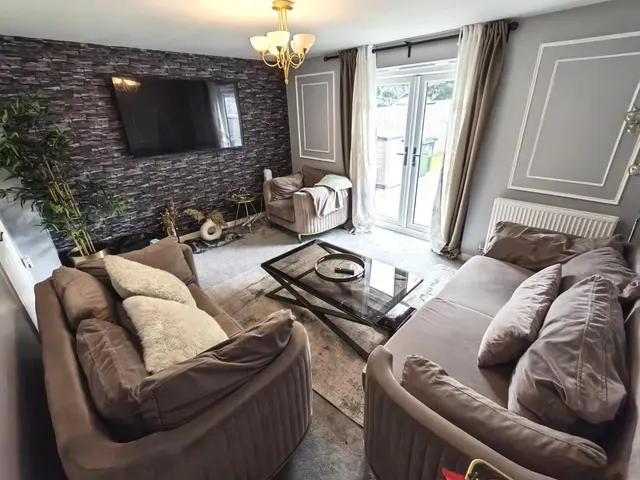 Bluebell Crescent, Walsall, WS3, photo 2