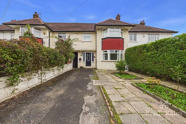 Athlone Avenue, Cheadle Hulme, SK8, photo 1