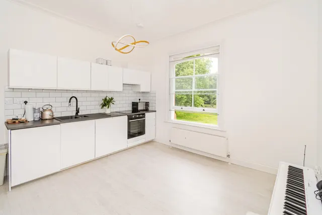 The Avenue, Southampton, SO17, photo 2