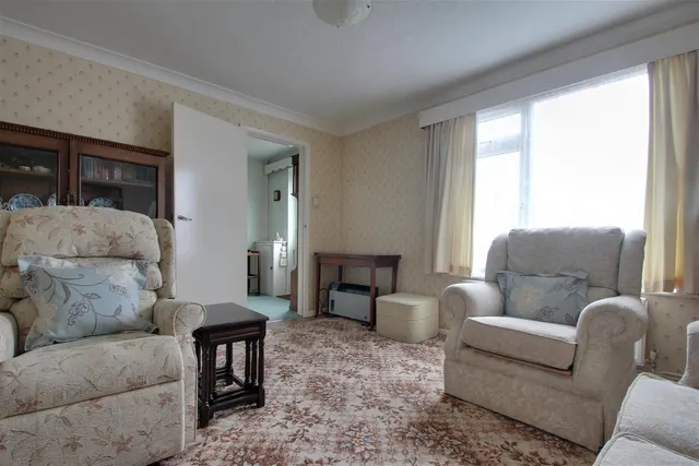 Photo 3 — Palmerston Avenue, Worthing