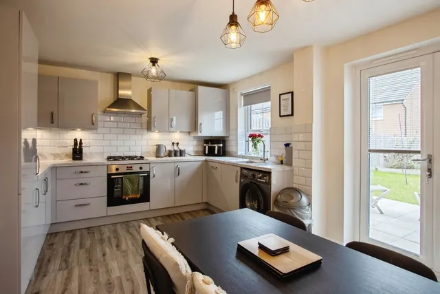 Photo 3 — Windsor Road, Dewsbury, West Yorkshire, WF12
