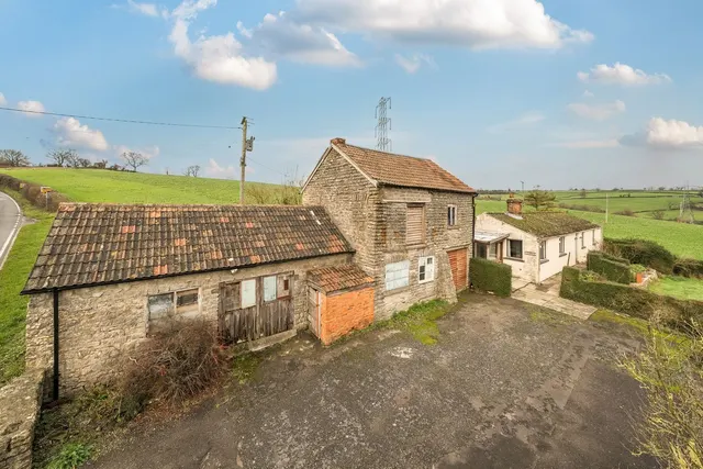 Prestleigh, BA4, photo 1