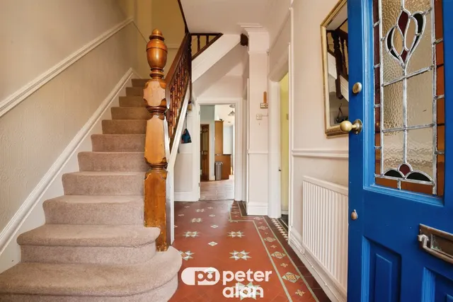 Pen-Y-Lan Terrace, Cardiff, CF23, photo 2