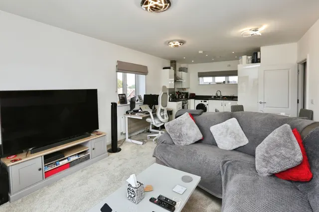 Claypit Copse, Bursledon, SO31, photo 2