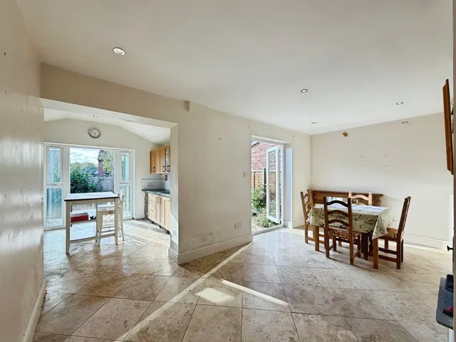 Maple Grove, Stratford-Upon-Avon, CV37, photo 3