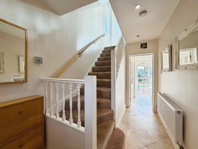 Maple Grove, Stratford-Upon-Avon, CV37, photo 2